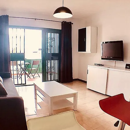 Preciosa With Sat-tv & Wifi Only 350m From Playa Grande * Lanzarote Island