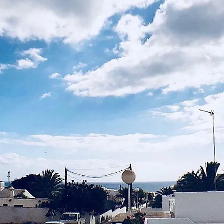Preciosa With Sat-tv & Wifi Only 350m From Playa Grande * Lanzarote Island